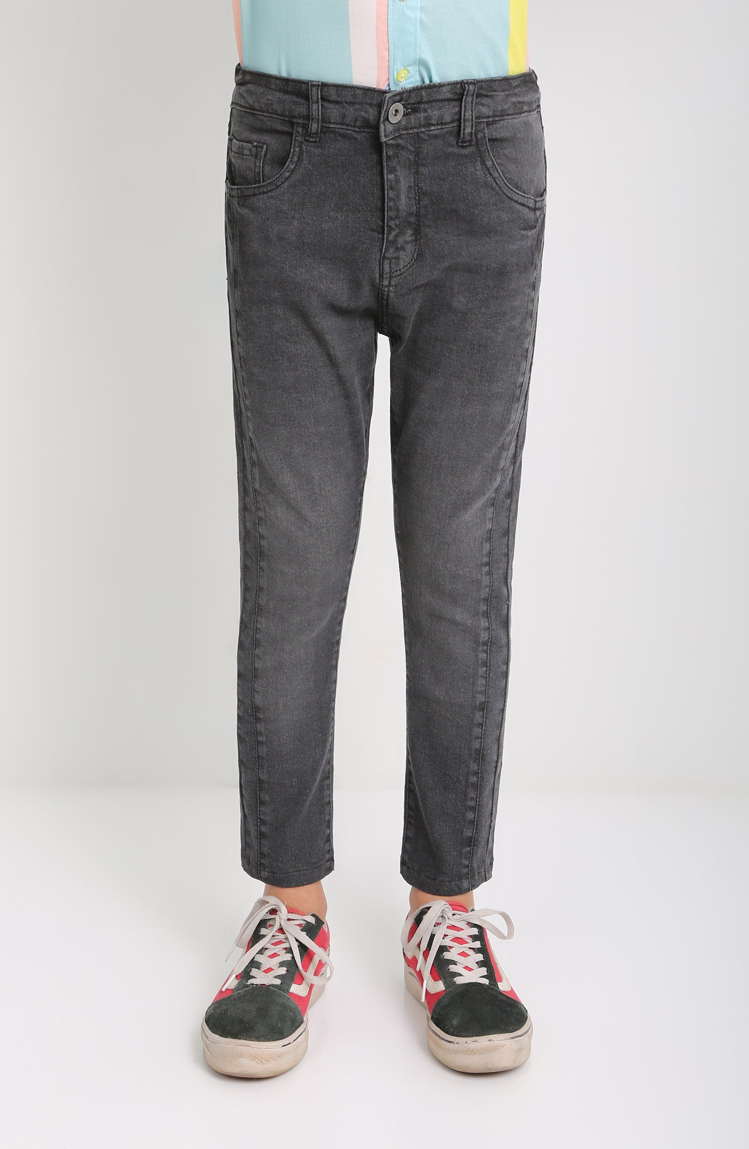 Slim-Fit-Panel-Denim
