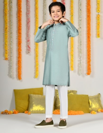 LIGHT-GREEN-BLENDED-SPECIAL-KURTA-JCK-SP-A-48133
