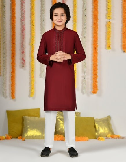 MAROON-BLENDED-SPECIAL-KURTA-JCK-SP-48169
