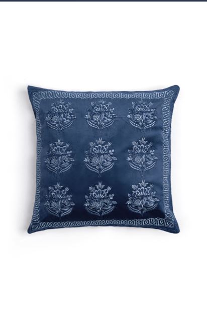 Velvet-Embroidered-Cushion-Cover4