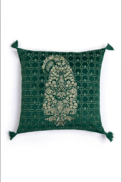 Velvet-Embroidered-Cushion-Cover5