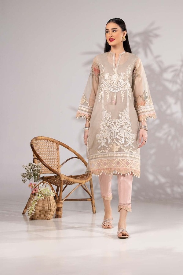 Organza-Embroidered-Shirt-And-Trouser-ILP-23-238