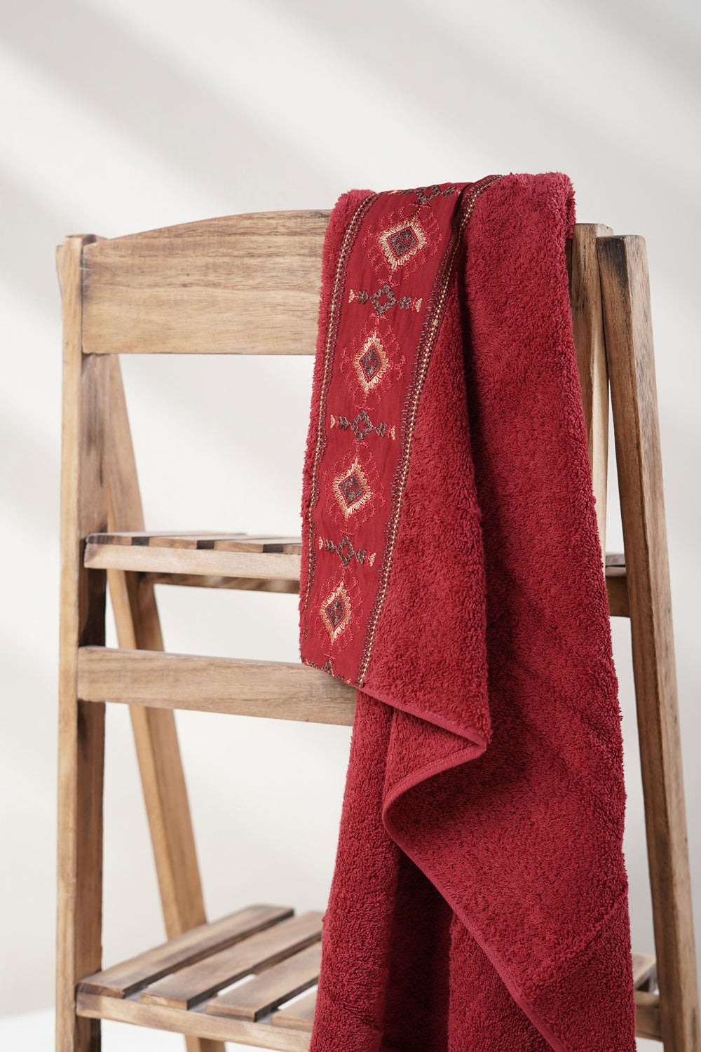 Maple - Lace Trim Towel Set