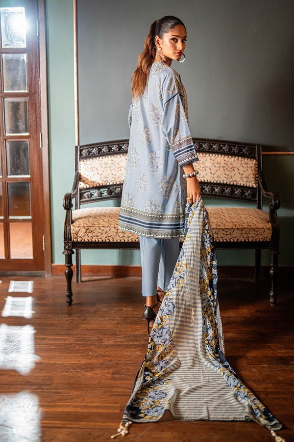 3-Piece-Unstitched-Printed-Lawn-Suit-SD-52150