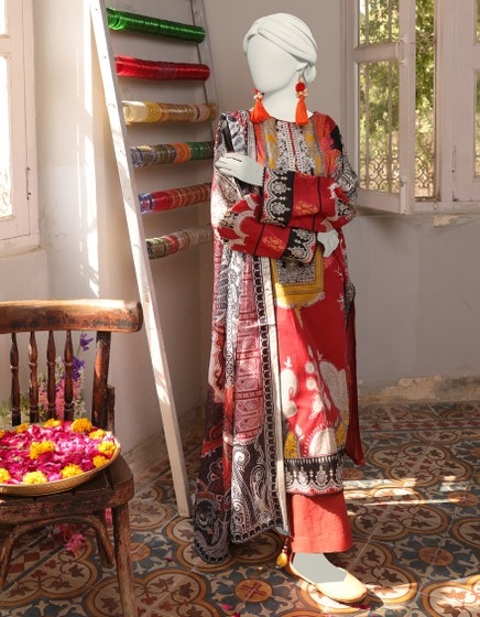 RED-DYED-LAWN-STITCHED-3PC-JLAWN-S-24-398
