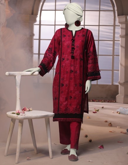 MULTICOLOR-KHADDAR-PRINTED-UNSTITCHED-2PC
