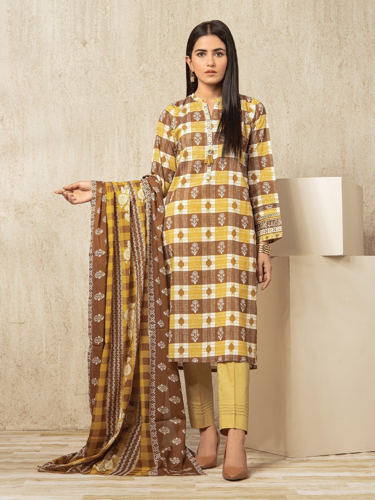 EWU22A1-23174 Unstitched Yellow Printed Lawn 3 Piece