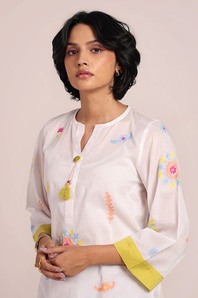 Sea-Foam-Pastel-Grace-Kurta-S25W8165-White-8