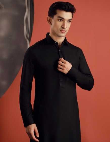 BLACK-BLENDED-KAMEEZ-SHALWAR-JJKS-A-33026
