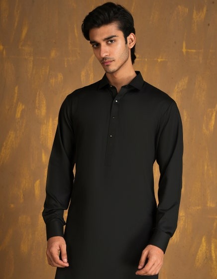 BLACK-SIGNATURE-KAMEEZ-SHALWAR-JJKS-A-80004
