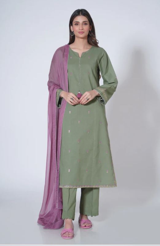 Stitched-3-Piece-Embroidered-Cambric-Suit6
