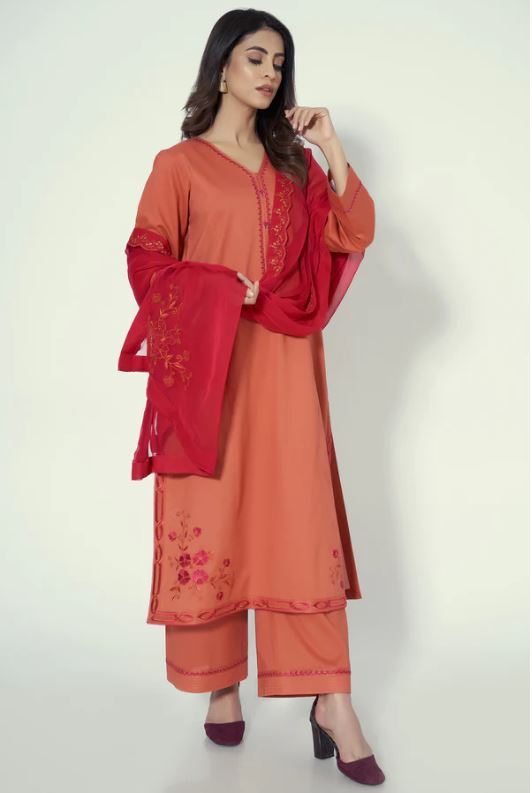 Unstitched-3-Piece-Embroidered-Cambric-Suit5
