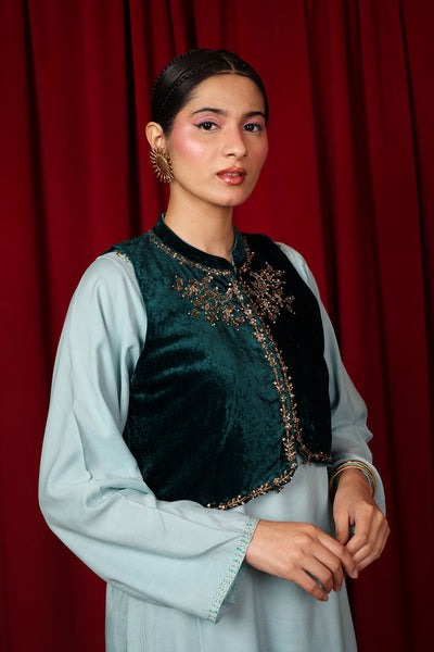 Chaand-Baali-Couture-Koti-W24F2649-Ferozi-8