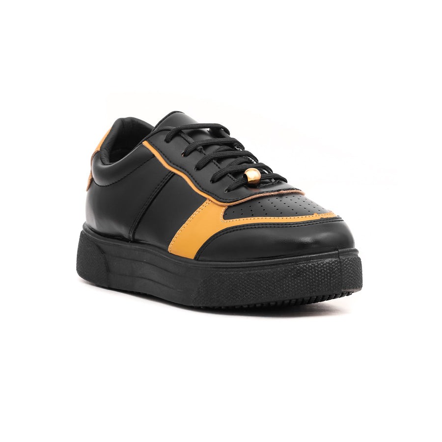 Black-Casual-Sneaker-AT7198