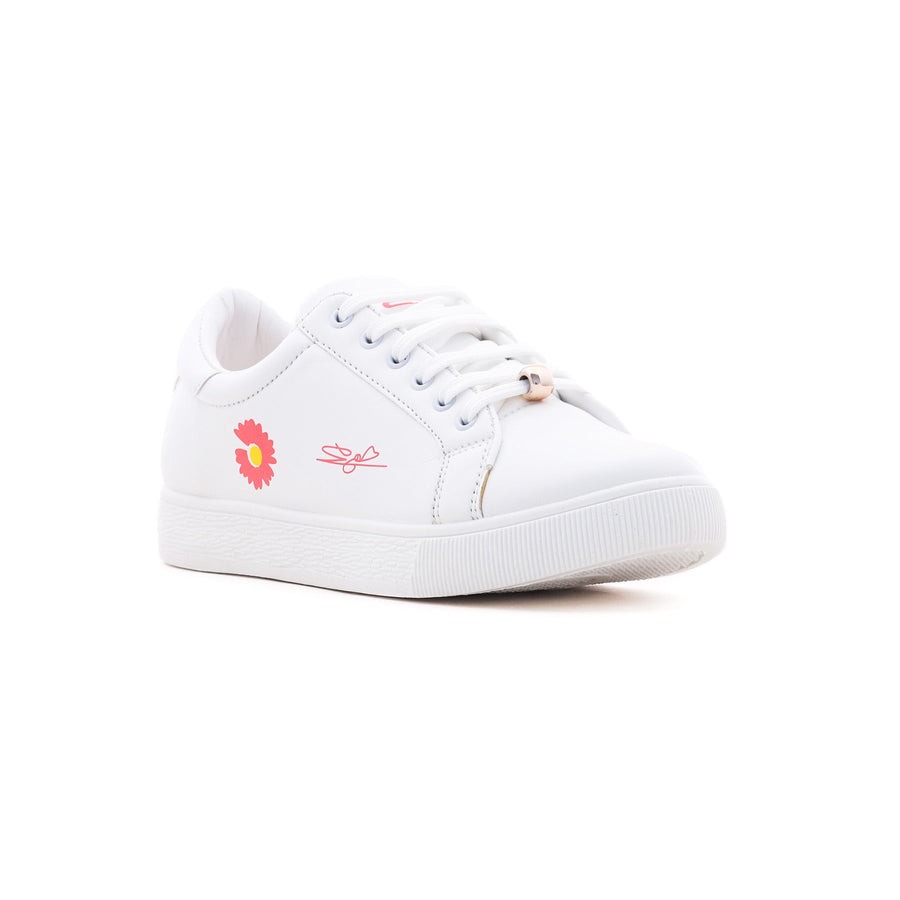 White-Casual-Sneakers-AT7110