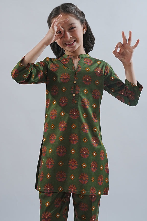 Pinted-Lawn-Stitched-2-Piece-Shirt-Trouser-For-Kids-83690