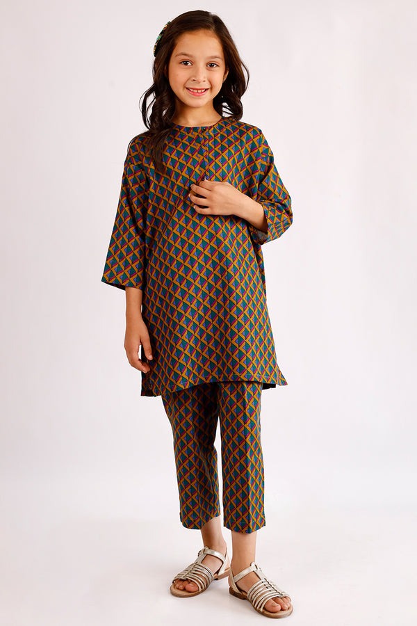 Printed-Khaddar-Stitched-Shirt-trouser-For-Kids-66625