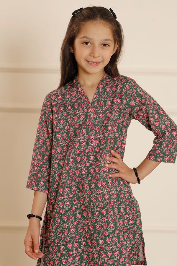Printed-Khaddar-Stitched-Shirt-trouser-For-Kids-76027