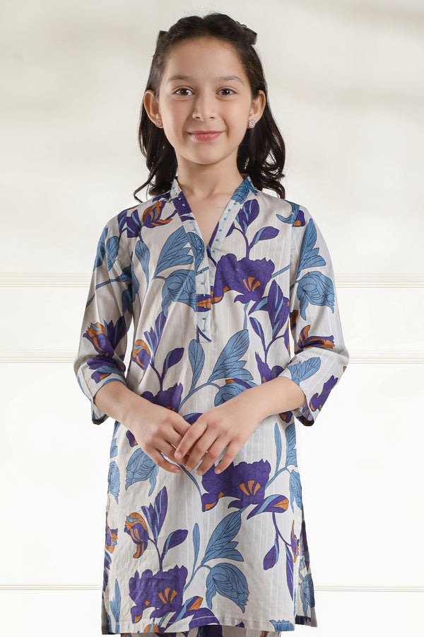 Stitched-Lawn-2-Piece-Shirt-Trousers-81020