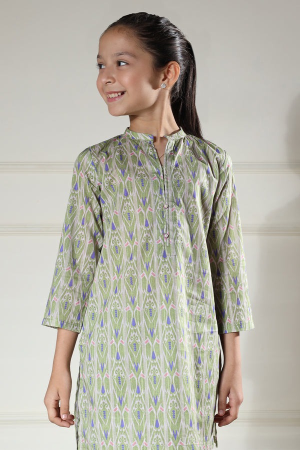 Stitched-Lawn-2-Piece-Shirt-Trousers-91406