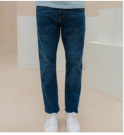 Regular-Fit-Jeans-1026