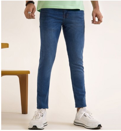 Skinny-Fit-Jeans-1047