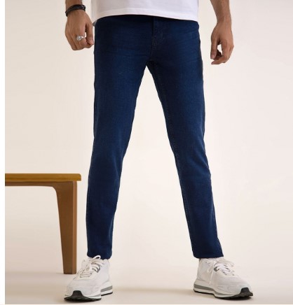 Slim-Fit-Jeans-1011