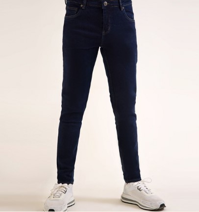 Slim-Fit-Jeans-1042