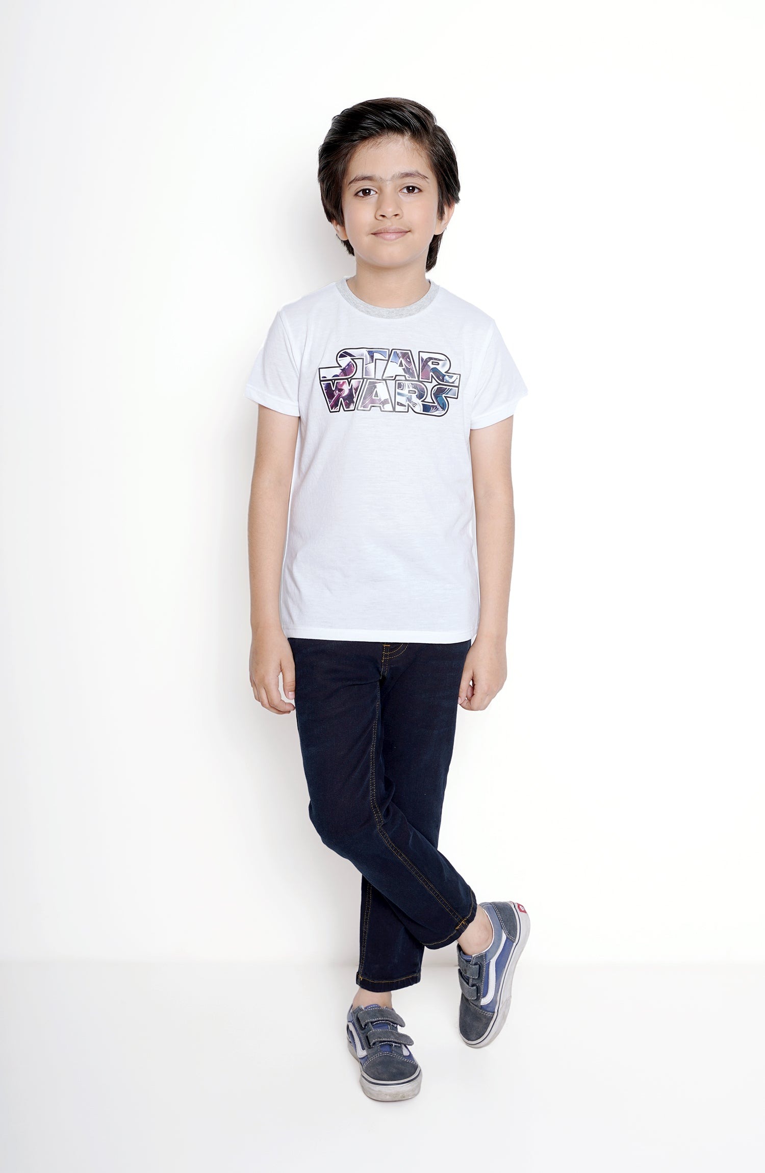 Basic-White-T-Shirt-With-Print
