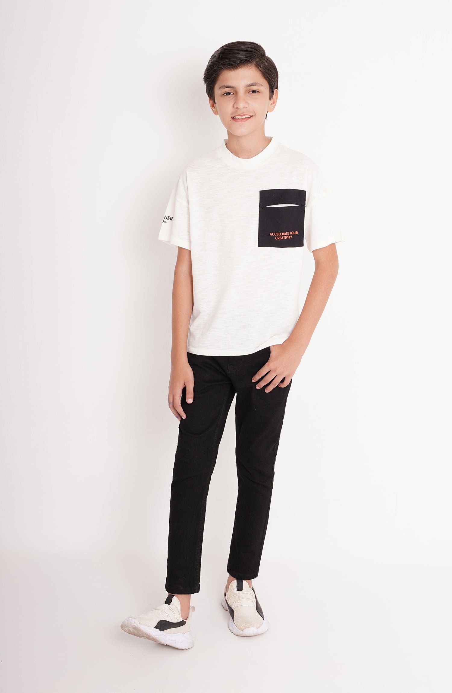 Drop-Shoulder-Tee