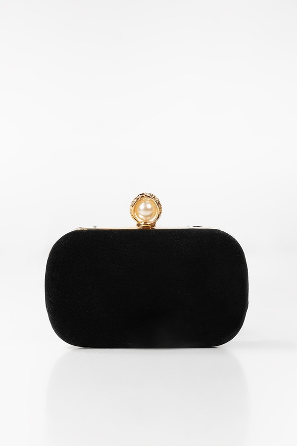 Black-Clutch-IWW-CLT24-005