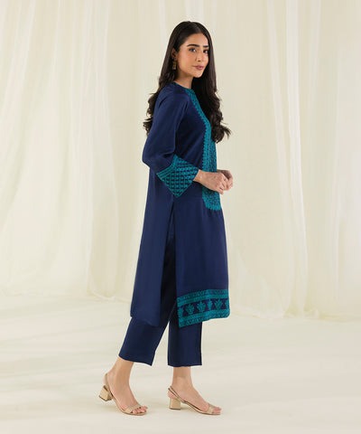 2-PIECE-EMBROIDERED-RAW-SILK-SUIT