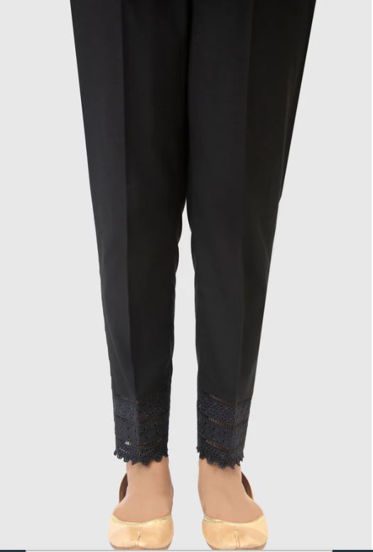 Embroidered-Cambric-Capri-Pants-Black