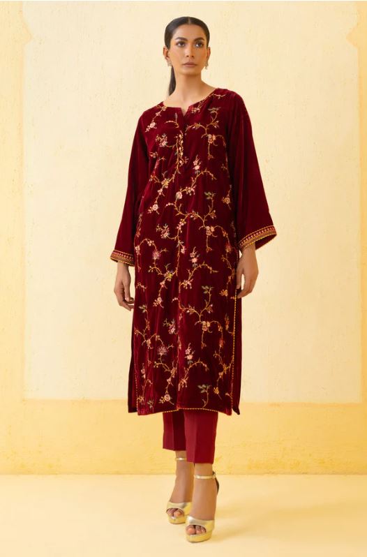 Stitched-2-Piece-Embroidered-Velvet-Suit-Maroon