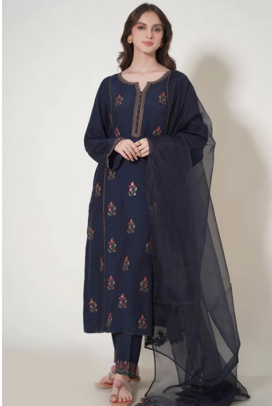 Stitched-3-Piec-Embroidered-Raw-Silk-Outfit
