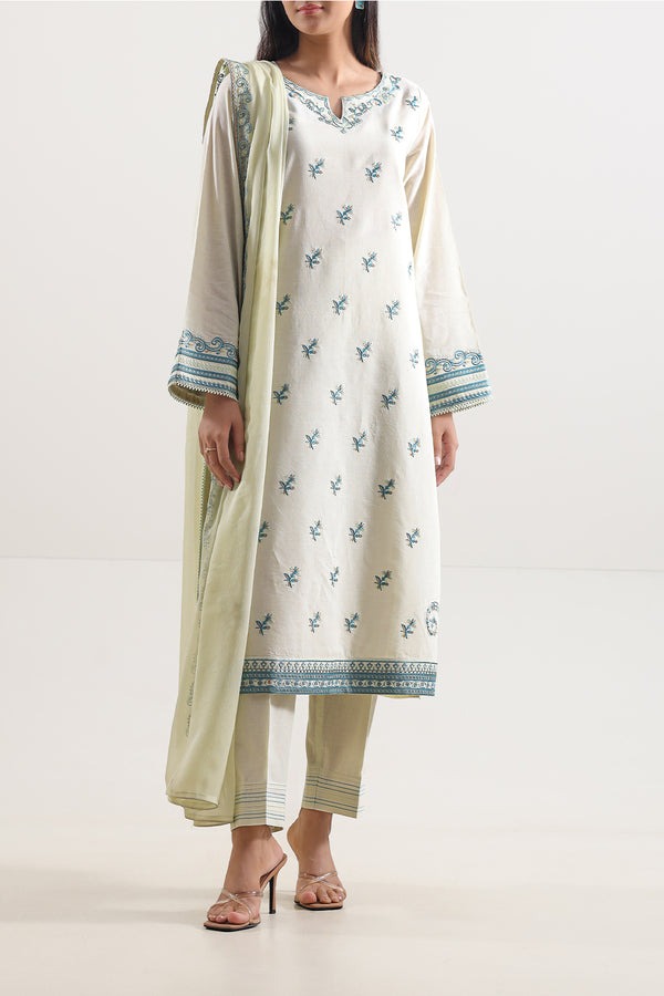 Unstitched-Embroidered-Cambric-3-Piece-With-Chiffon-Dupatta