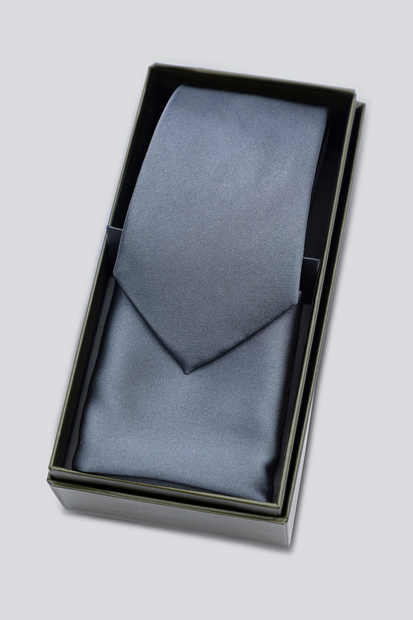Grey-Luxury-Tie-With-Pocket-Square