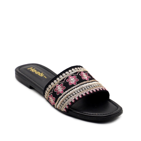 Black-Casual-Slipper-035305