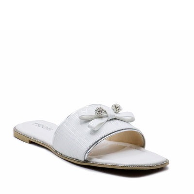 White-Casual-Slipper-L00350052